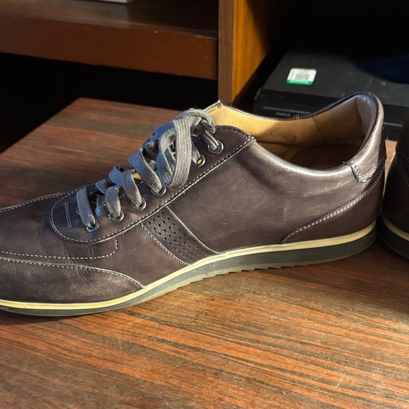 Magnanni Dark Brown Leather Sneakers - Picture 5 of 12